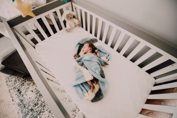 baby falling off the bed